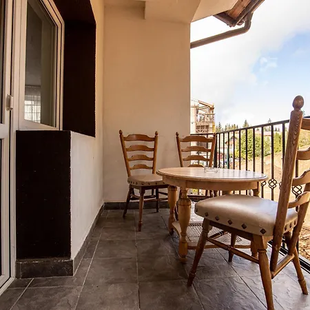 Artemis Bed & Breakfast *