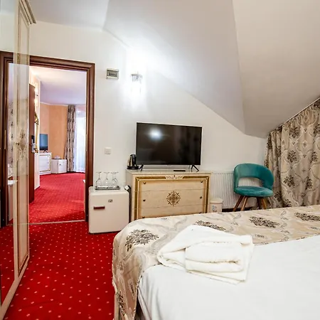 Artemis Bed & Breakfast *